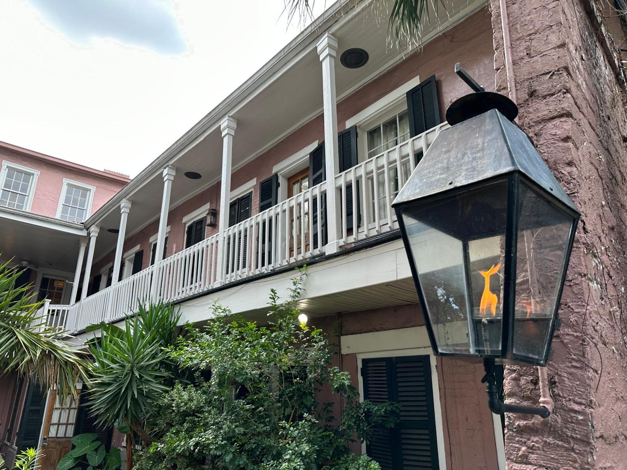 Lamothe House Hotel A French Quarter Guest Houses Property 뉴올리언스 외부 사진