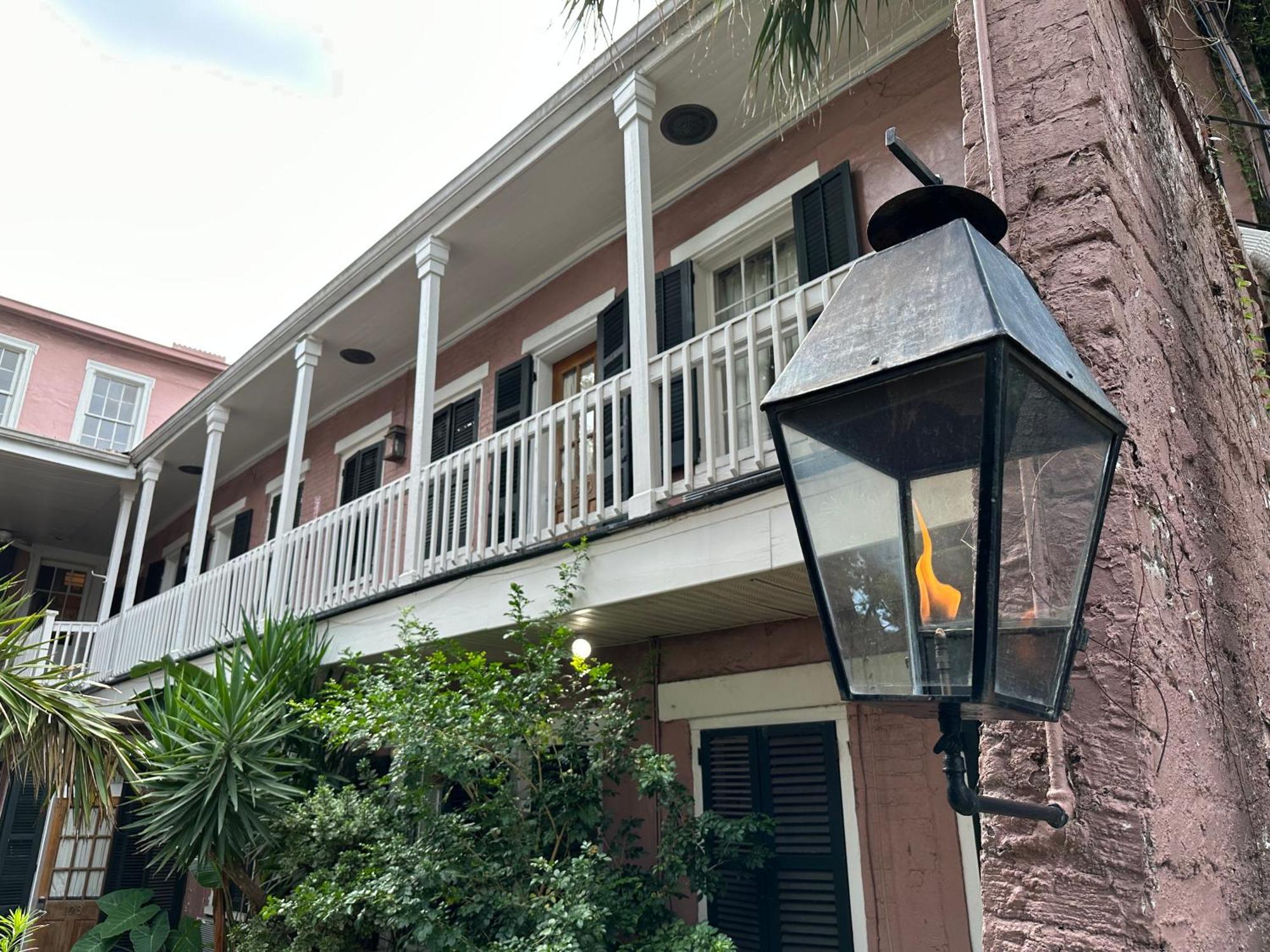 Lamothe House Hotel A French Quarter Guest Houses Property 뉴올리언스 외부 사진