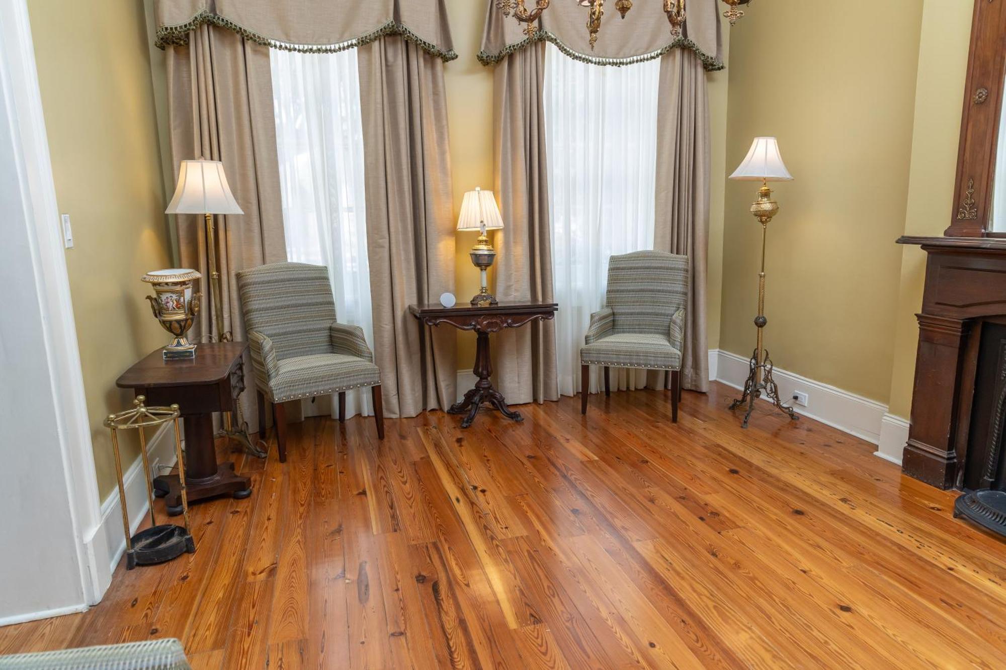 Lamothe House Hotel A French Quarter Guest Houses Property 뉴올리언스 외부 사진