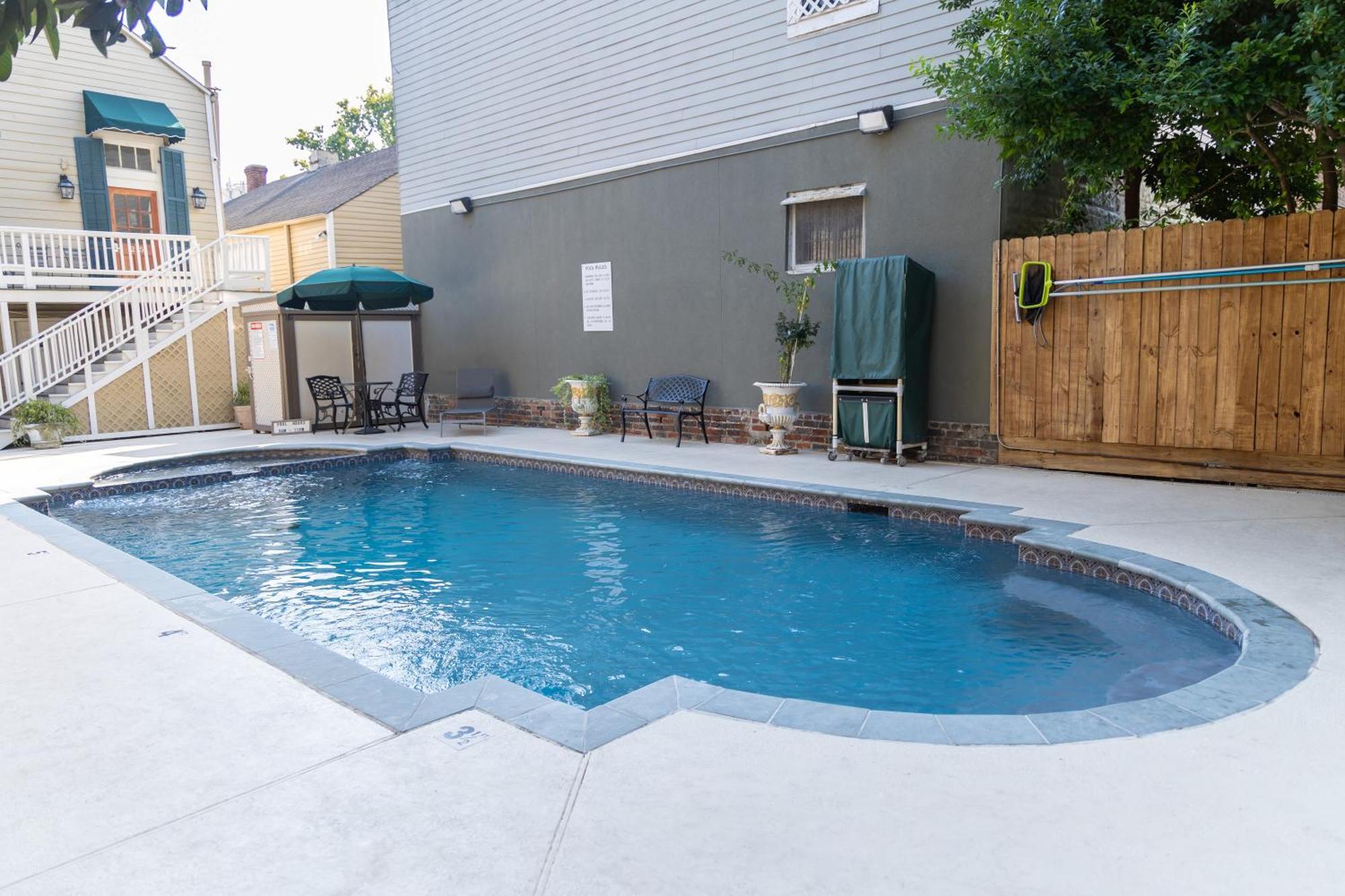 Lamothe House Hotel A French Quarter Guest Houses Property 뉴올리언스 외부 사진