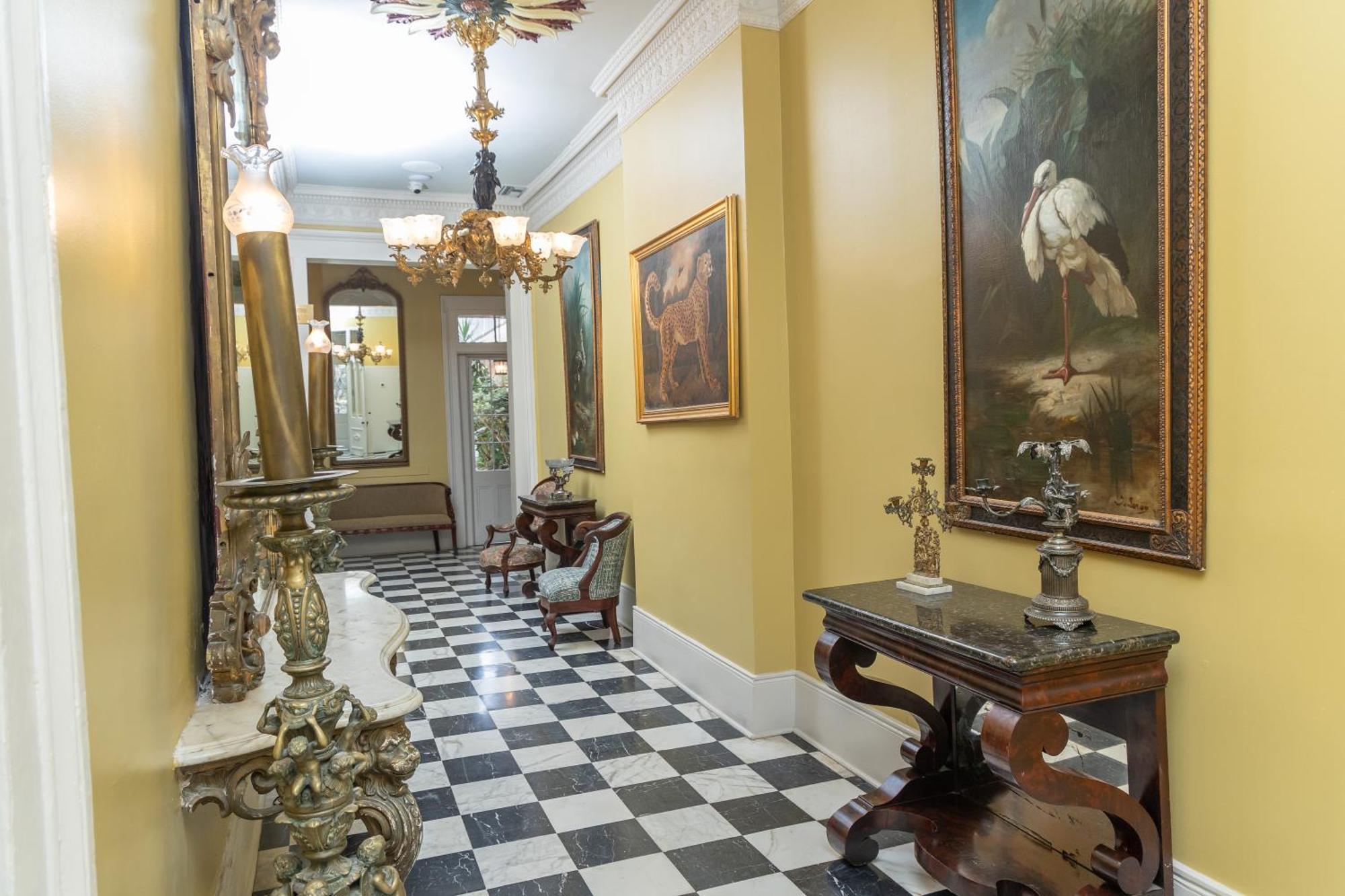 Lamothe House Hotel A French Quarter Guest Houses Property 뉴올리언스 외부 사진