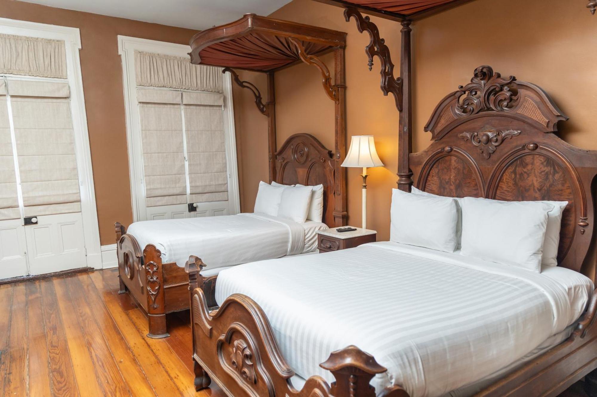 Lamothe House Hotel A French Quarter Guest Houses Property 뉴올리언스 외부 사진