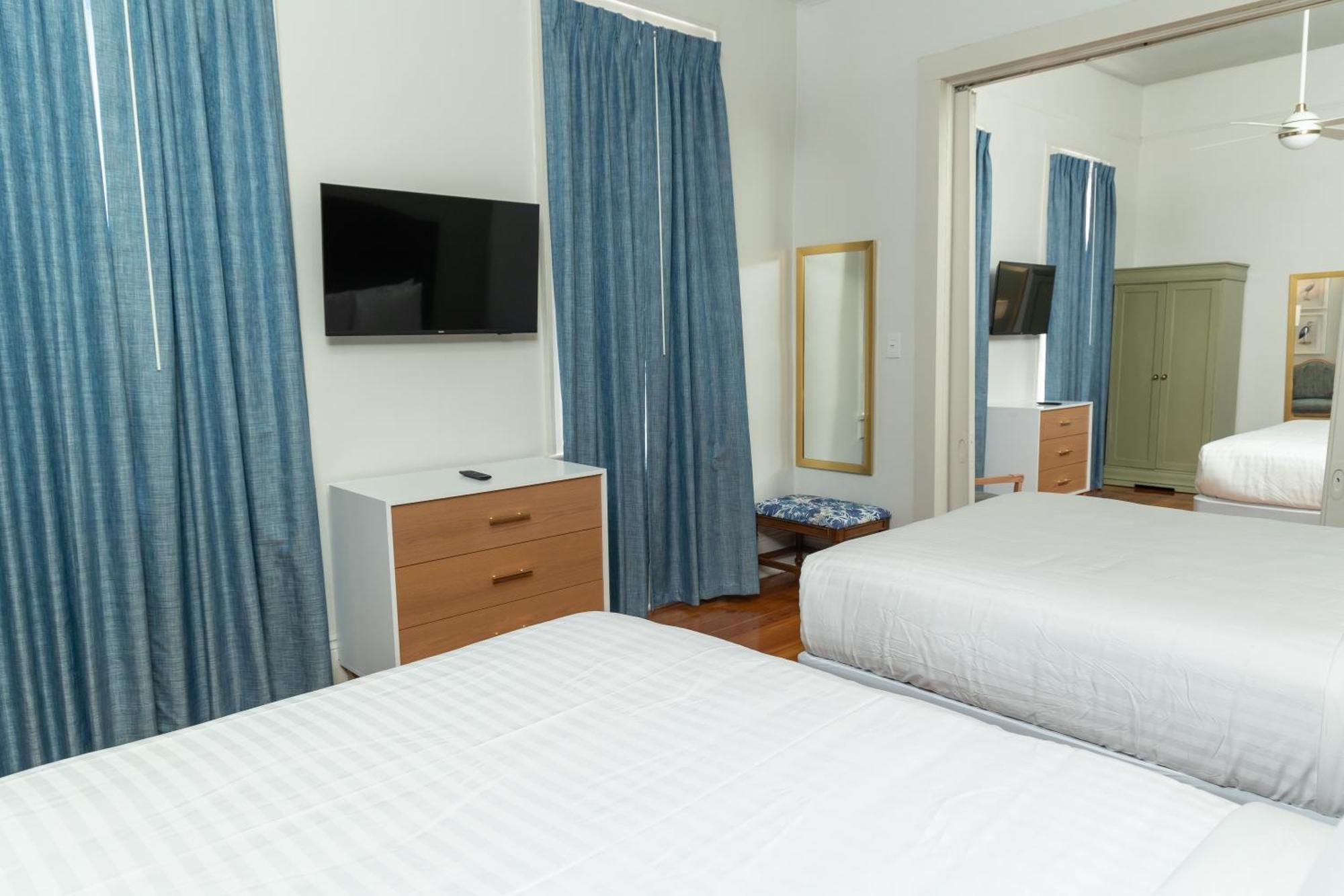 Lamothe House Hotel A French Quarter Guest Houses Property 뉴올리언스 외부 사진