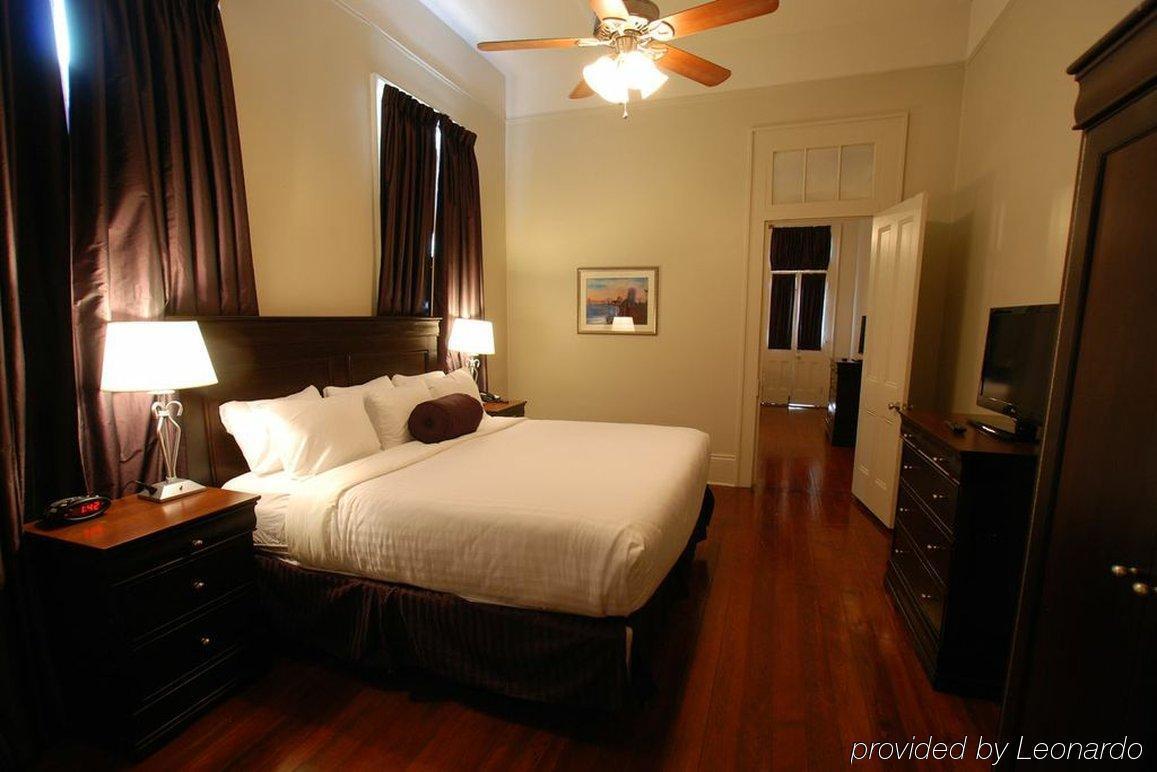 Lamothe House Hotel A French Quarter Guest Houses Property 뉴올리언스 외부 사진