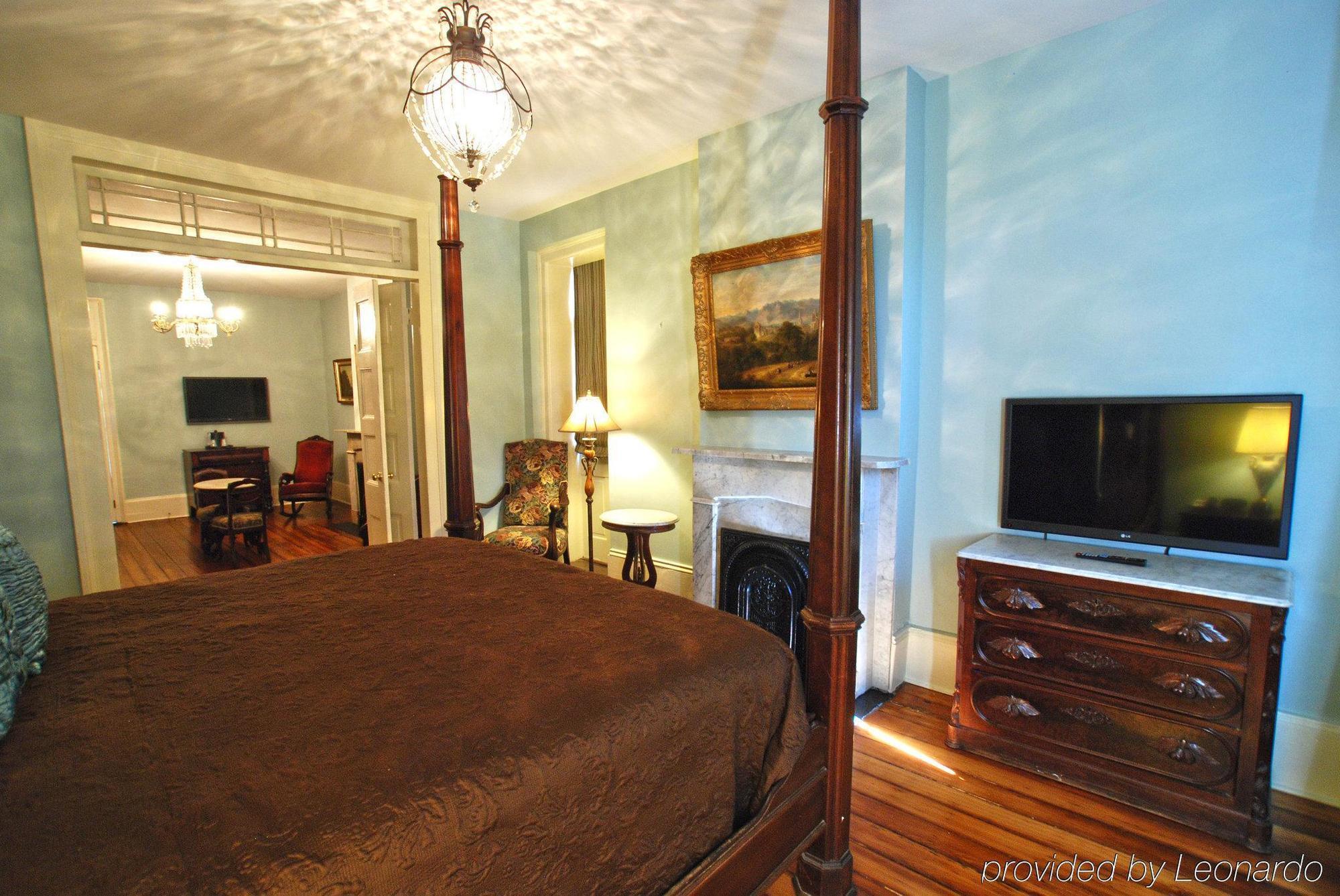 Lamothe House Hotel A French Quarter Guest Houses Property 뉴올리언스 외부 사진