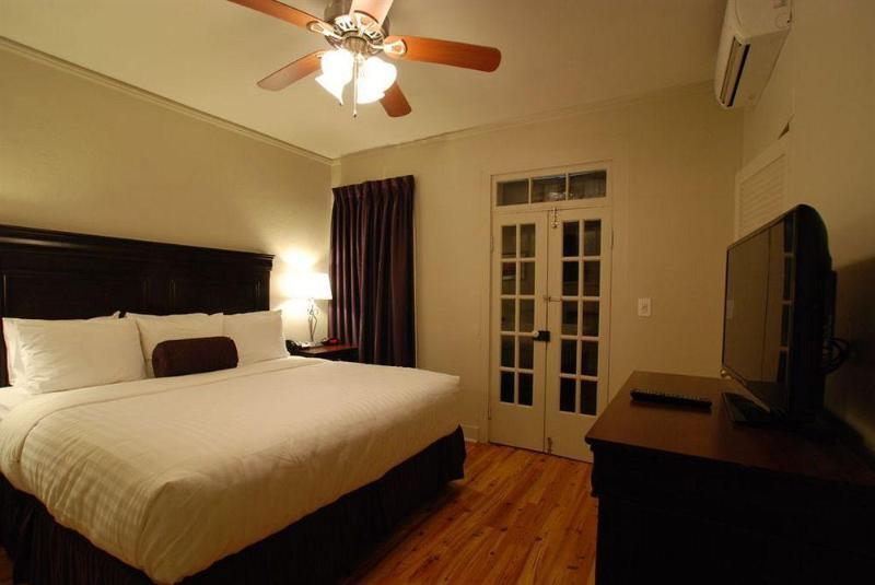 Lamothe House Hotel A French Quarter Guest Houses Property 뉴올리언스 외부 사진