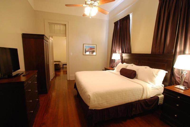Lamothe House Hotel A French Quarter Guest Houses Property 뉴올리언스 외부 사진