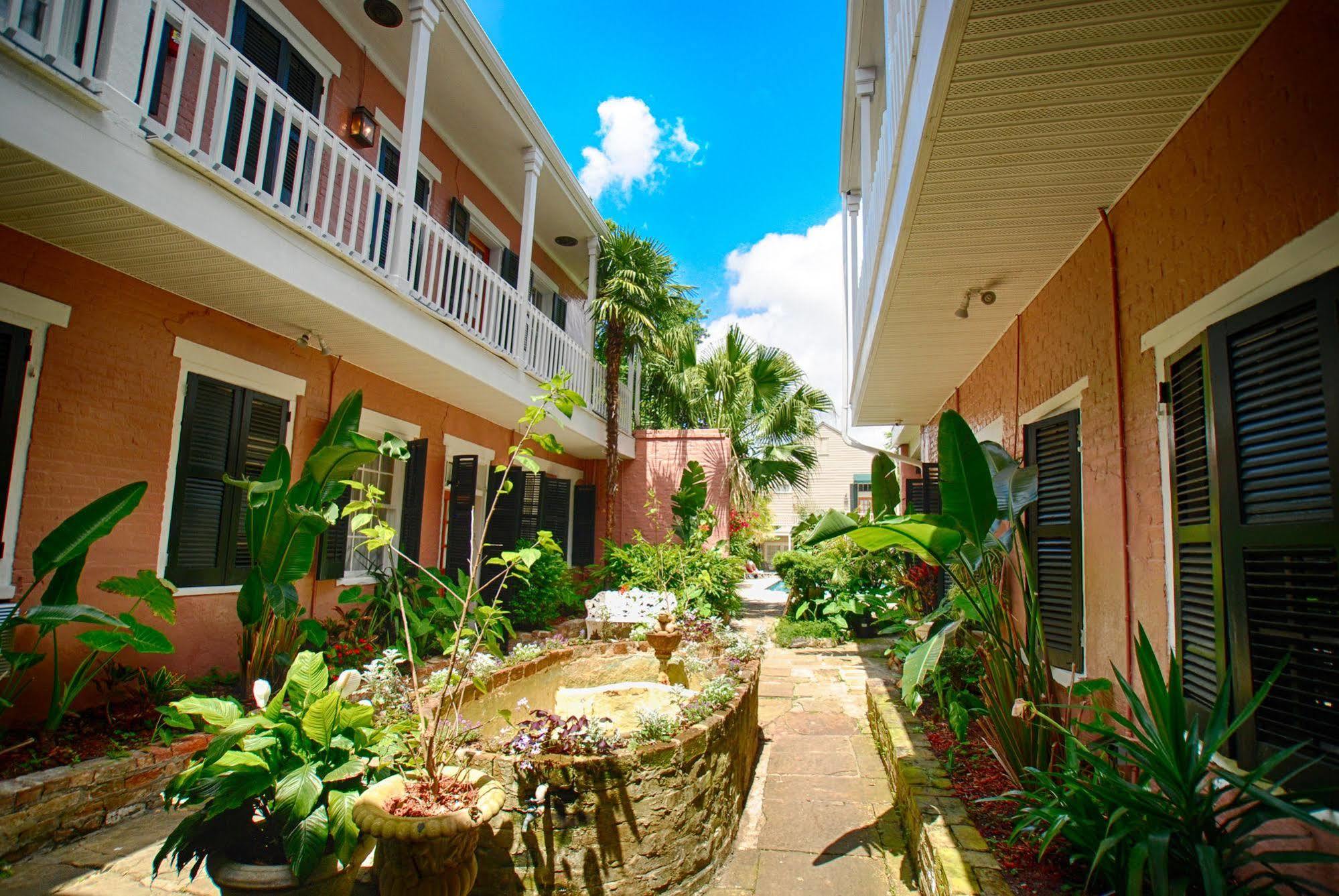 Lamothe House Hotel A French Quarter Guest Houses Property 뉴올리언스 외부 사진