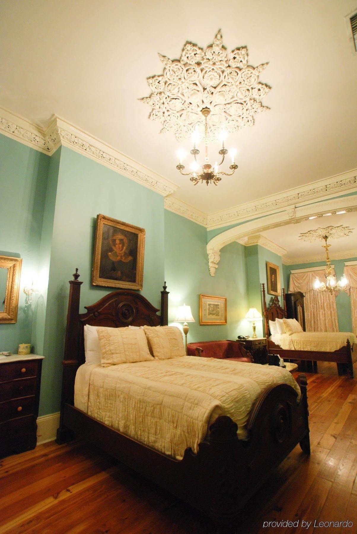 Lamothe House Hotel A French Quarter Guest Houses Property 뉴올리언스 외부 사진